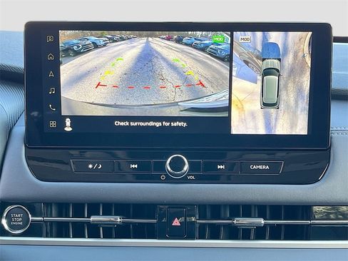 New 2025 Mitsubishi Outlander SE image 13