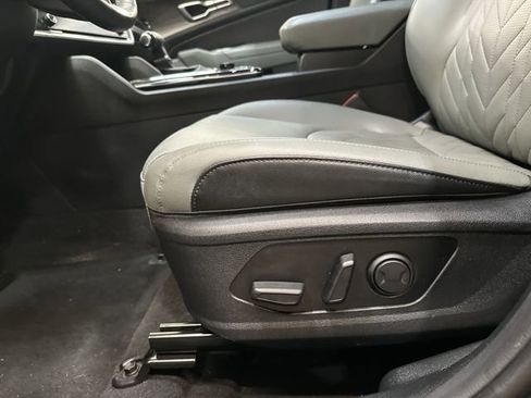 Certified 2023 Kia Sportage X-Line w/ X-Line Premium Package image 16