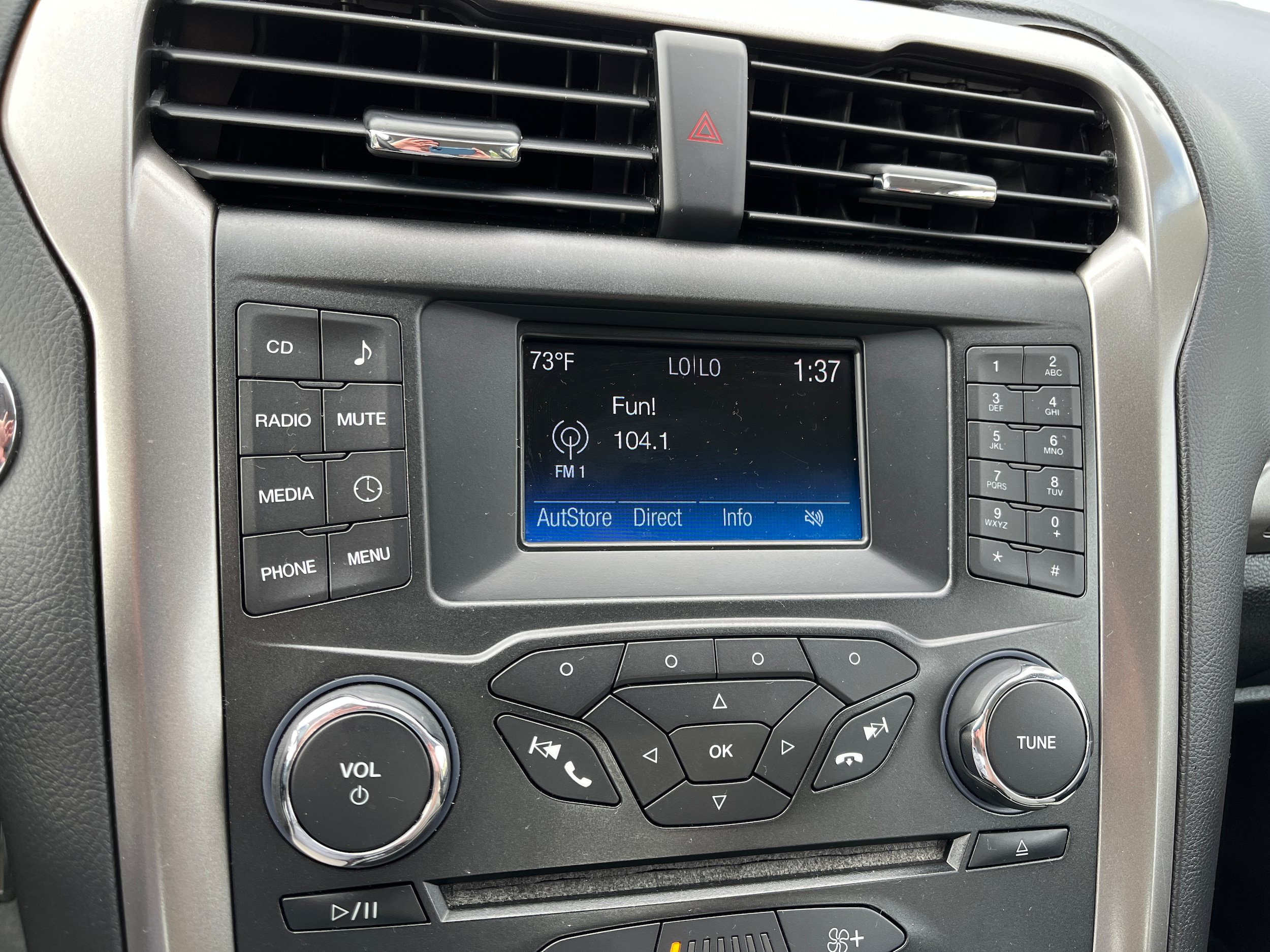 Used 2018 Ford Fusion S FWD image 13