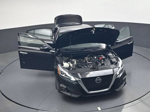 Used 2022 Nissan Altima 2.5 SL FWD image 37