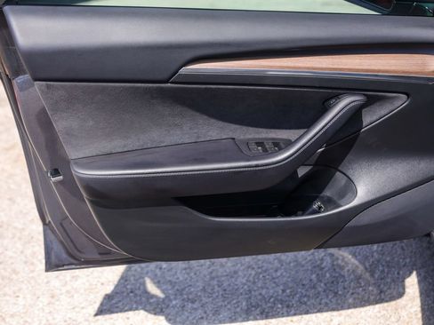 Used 2021 Tesla Model 3 Standard Range Plus RWD image 20