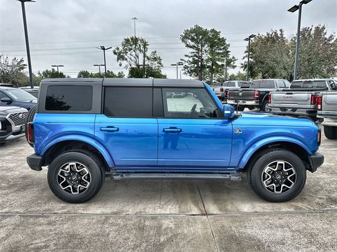 Used 2024 Ford Bronco Outer Banks image 10