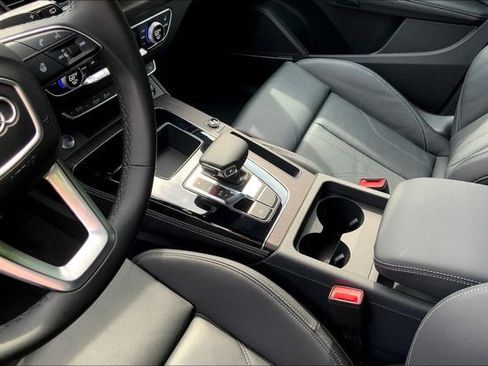 Used 2023 Audi Q5 2.0T Premium Plus image 16