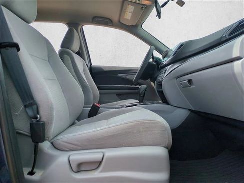 Used 2016 Honda Pilot EX image 11