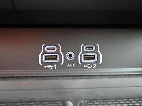 New 2026 RAM 2500 Big Horn AWD/4WD image 16