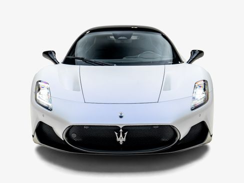 Used 2023 Maserati MC20 Coupe RWD image 9