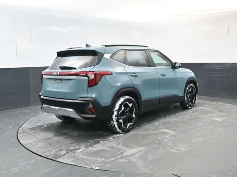 Used 2024 Kia Seltos EX image 5