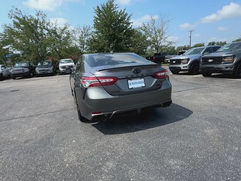 Used 2020 Toyota Camry XSE FWD image 7