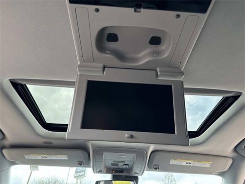 Used 2020 Chevrolet Tahoe LT image 19