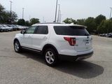 Used 2016 Ford Explorer XLT image 3
