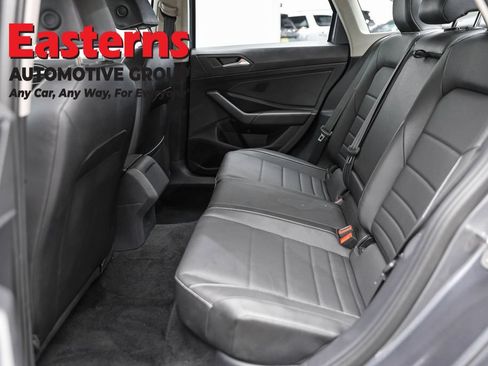 Used 2024 Volkswagen Jetta SE FWD image 18