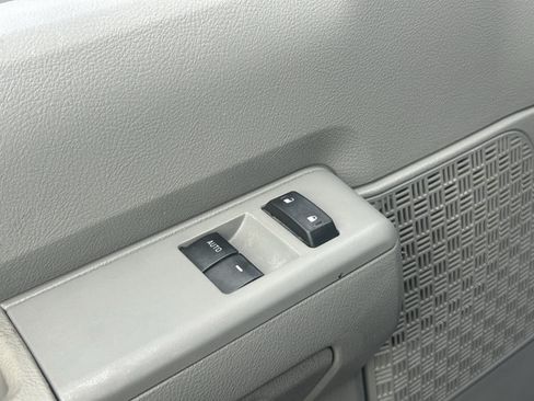 Used 2017 Ford E-350 and Econoline 350 Super Duty w/ Power Windows & Locks Group RWD image 25