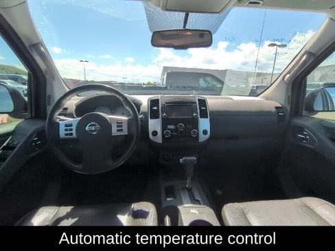 Used 2013 Nissan Frontier PRO-4X w/ Pro-4x Luxury Pkg AWD/4WD image 12