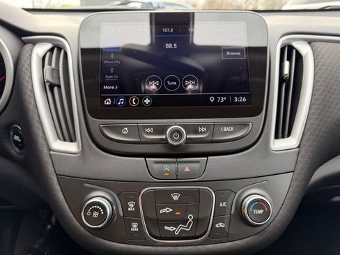 Used 2021 Chevrolet Malibu LS image 10