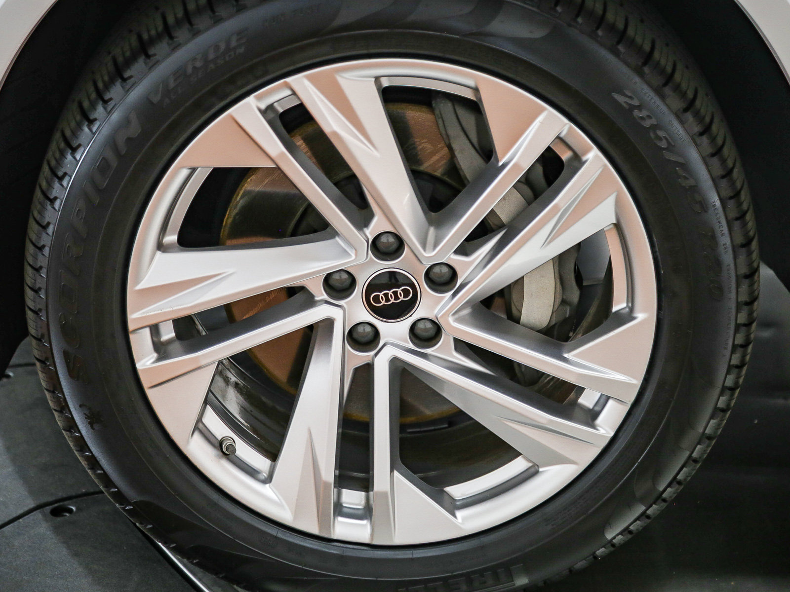 Certified 2023 Audi Q7 3.0T Premium w/ Convenience Package AWD/4WD image 10
