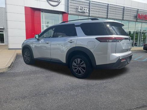 Certified 2024 Nissan Pathfinder SV AWD/4WD image 24