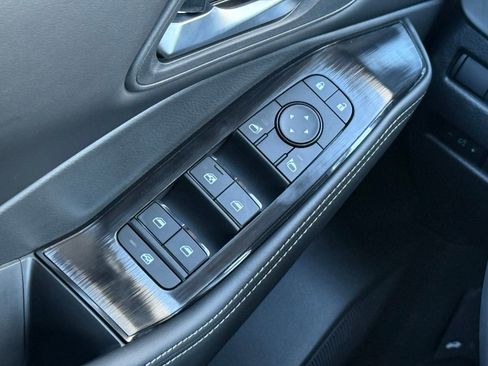 New 2026 Nissan Rogue SV image 30