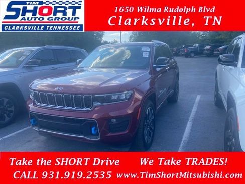 Used 2022 Jeep Grand Cherokee Overland w/ Luxury Tech Group IV AWD/4WD image 1