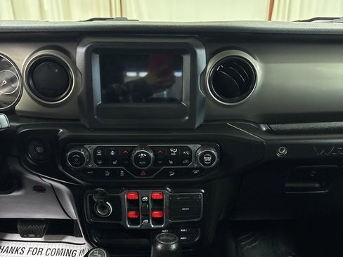 Used 2020 Jeep Wrangler Unlimited Sport w/ Technology Group image 12