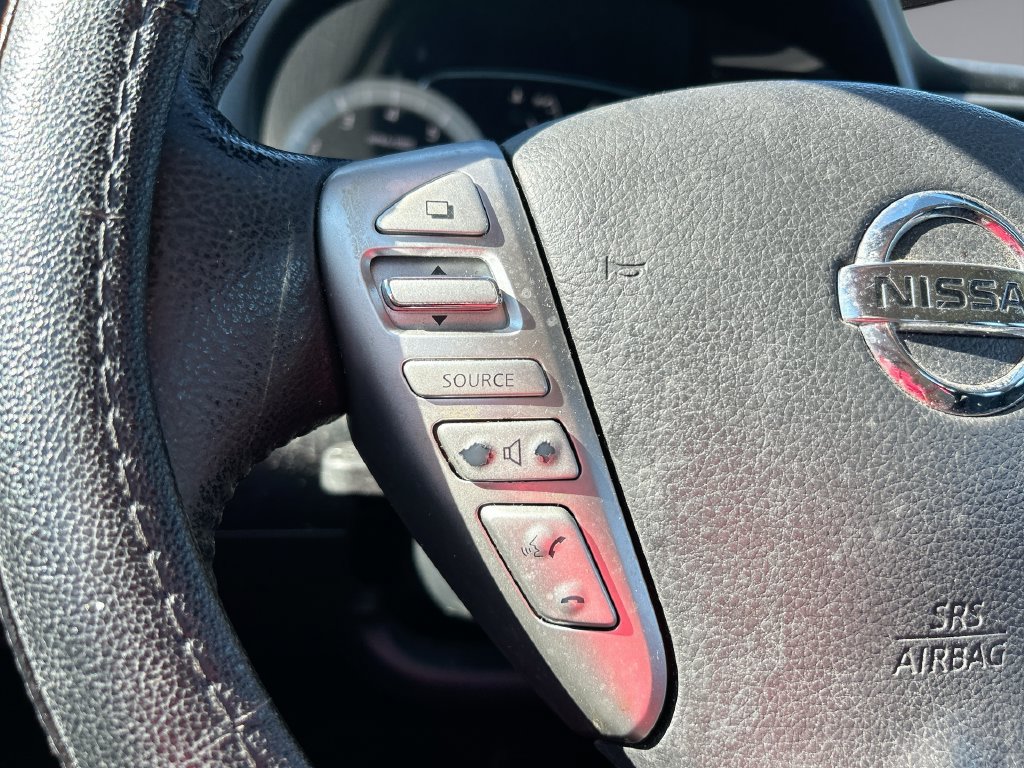 Used 2015 Nissan Sentra SV w/ Navigation Package FWD image 15