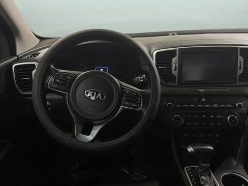 Used 2017 Kia Sportage EX w/ EX Technology Package FWD image 11