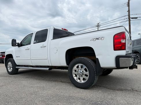 Used 2012 Chevrolet Silverado 2500 LTZ w/ LTZ Plus Package AWD/4WD image 4