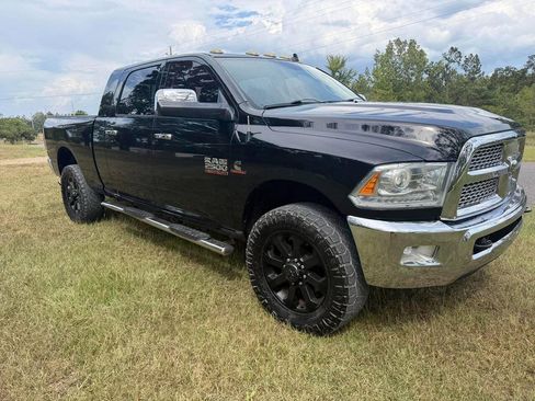Used 2015 RAM 2500 Laramie AWD/4WD image 8