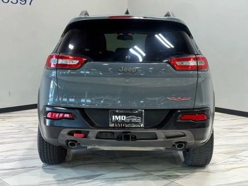 Used 2015 Jeep Cherokee Trailhawk w/ Comfort/Convenience Group image 57