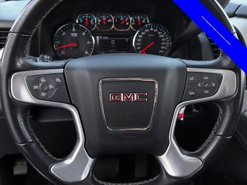 Used 2020 GMC Yukon SLT w/ Value Plus Edition image 12