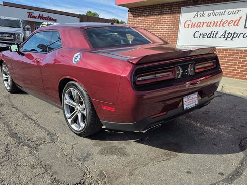 Used 2021 Dodge Challenger R/T image 6