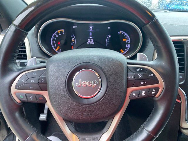 Used 2014 Jeep Grand Cherokee Overland w/ Advanced Technology Group AWD/4WD image 26