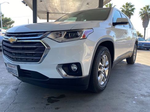 Used 2018 Chevrolet Traverse LT FWD image 7