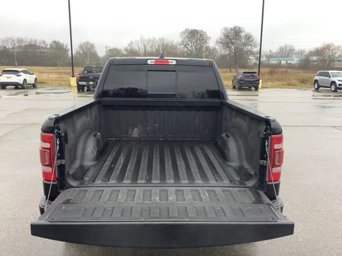 Used 2022 RAM 1500 Laramie w/ Sport Appearance Package image 12