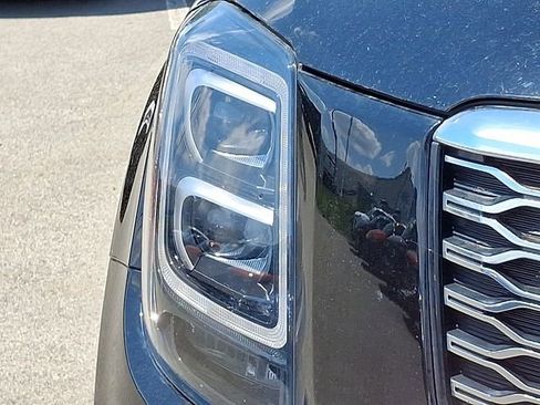 Used 2020 Kia Telluride SX w/ SX Prestige Package AWD/4WD image 9
