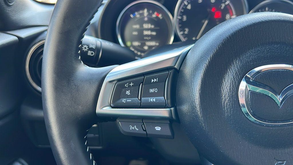 Used 2025 MAZDA MX-5 Miata Sport w/ Weather Package RWD image 18