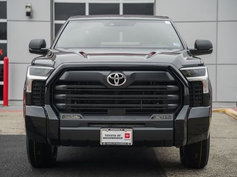 New 2026 Toyota Tundra SR5 image 2