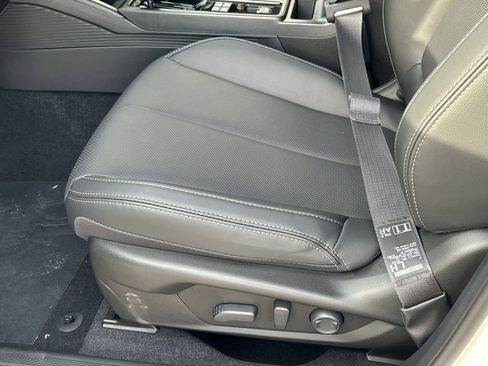 New 2026 Subaru Outback Limited AWD/4WD image 20
