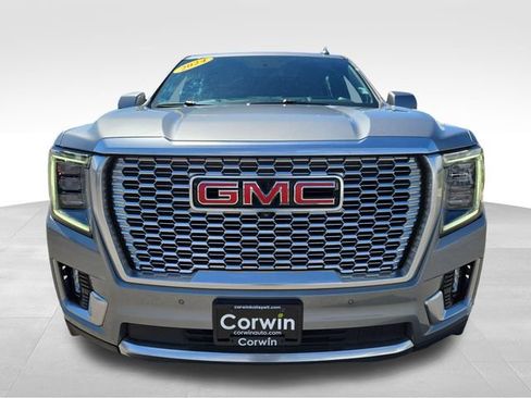 Used 2024 GMC Yukon XL Denali AWD/4WD image 4