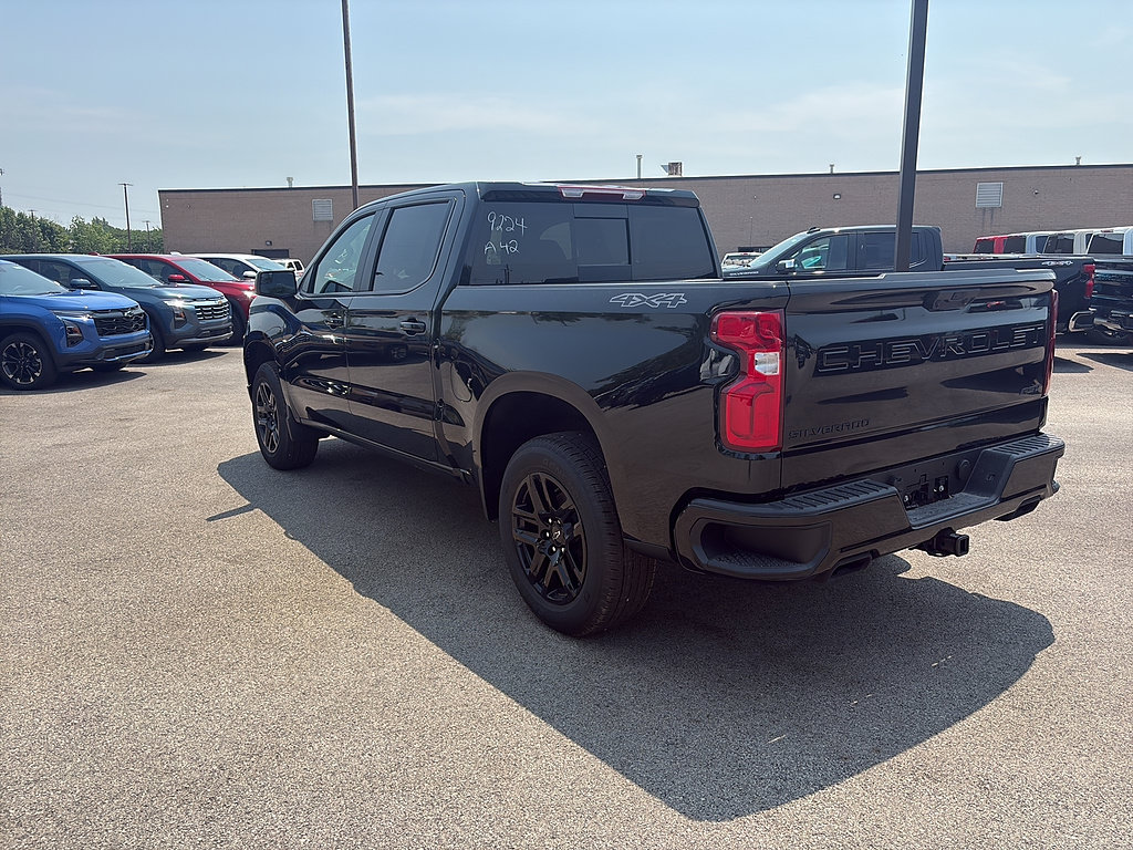 New 2026 Chevrolet Silverado 1500 RST AWD/4WD image 3
