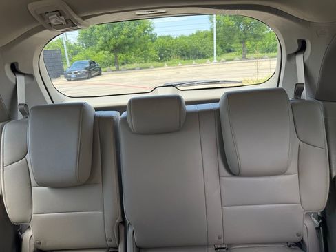 Used 2016 Honda Odyssey EX-L image 25