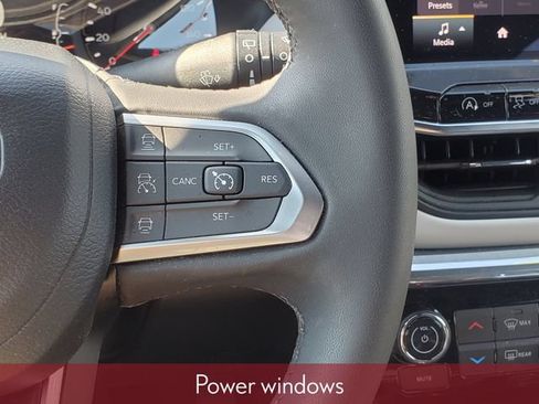 Used 2023 Jeep Compass Limited AWD/4WD image 14