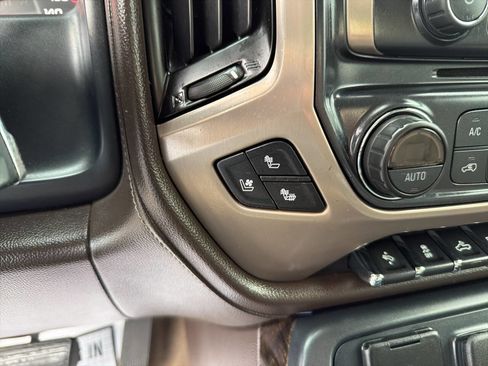 Used 2016 GMC Sierra 2500 Denali w/ Duramax Plus Package image 28