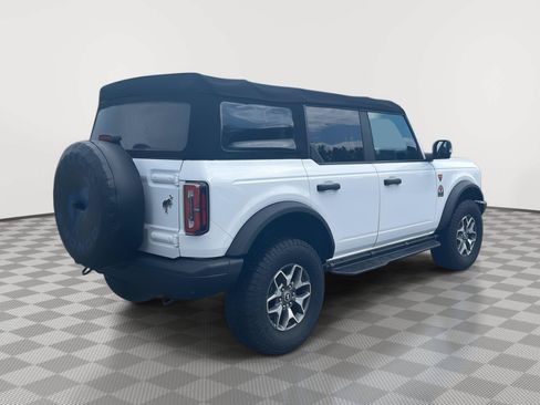 Used 2022 Ford Bronco Badlands AWD/4WD image 5