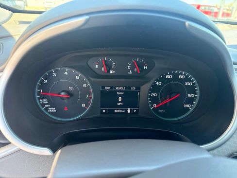 Used 2023 Chevrolet Malibu LT FWD image 17
