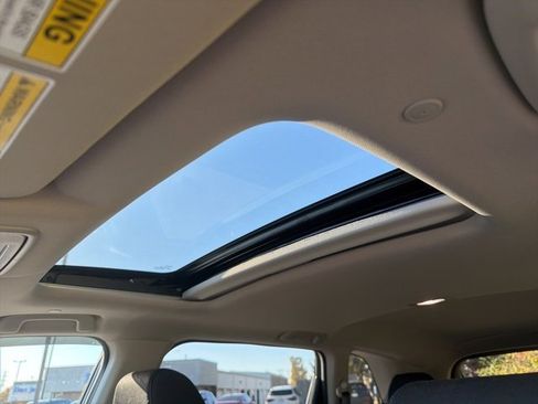 Certified 2024 Honda CR-V EX image 25