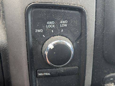 Used 2013 RAM 1500 Express AWD/4WD image 10