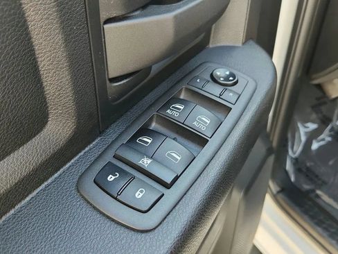 Used 2022 RAM 2500 Tradesman AWD/4WD image 26