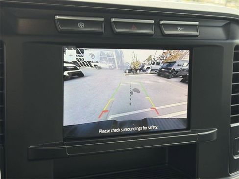 Used 2024 Ford F250 XLT image 13