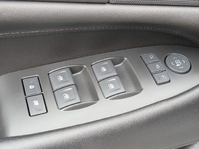 Used 2015 Cadillac Escalade Luxury AWD/4WD image 30