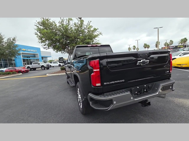 New 2026 Chevrolet Silverado 2500 LTZ w/ LTZ Premium Package AWD/4WD image 22